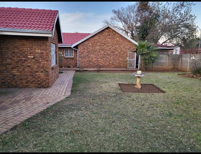 4 BEDROOM HOUSE FOR SALE IN SELCOURT